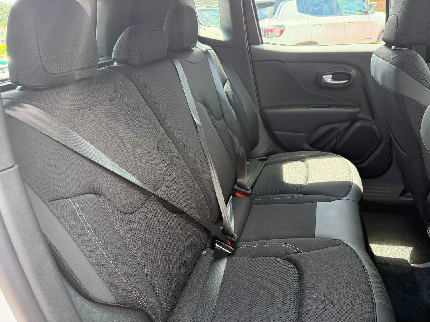 Used Jeep Renegade 2025 for sale - 76868493: Photo 23
