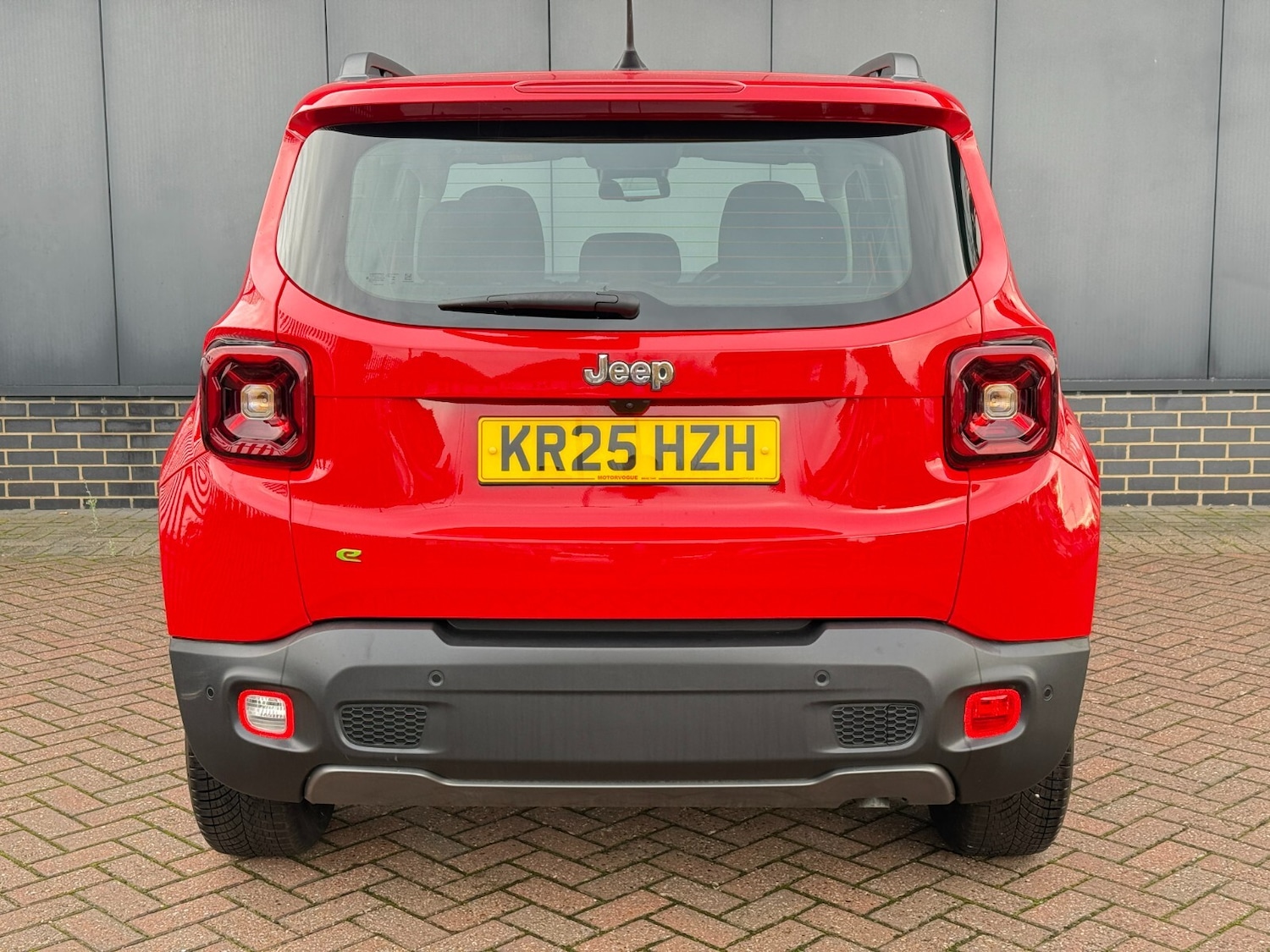 Used Jeep Renegade 2025 for sale - 76868493: Photo 5