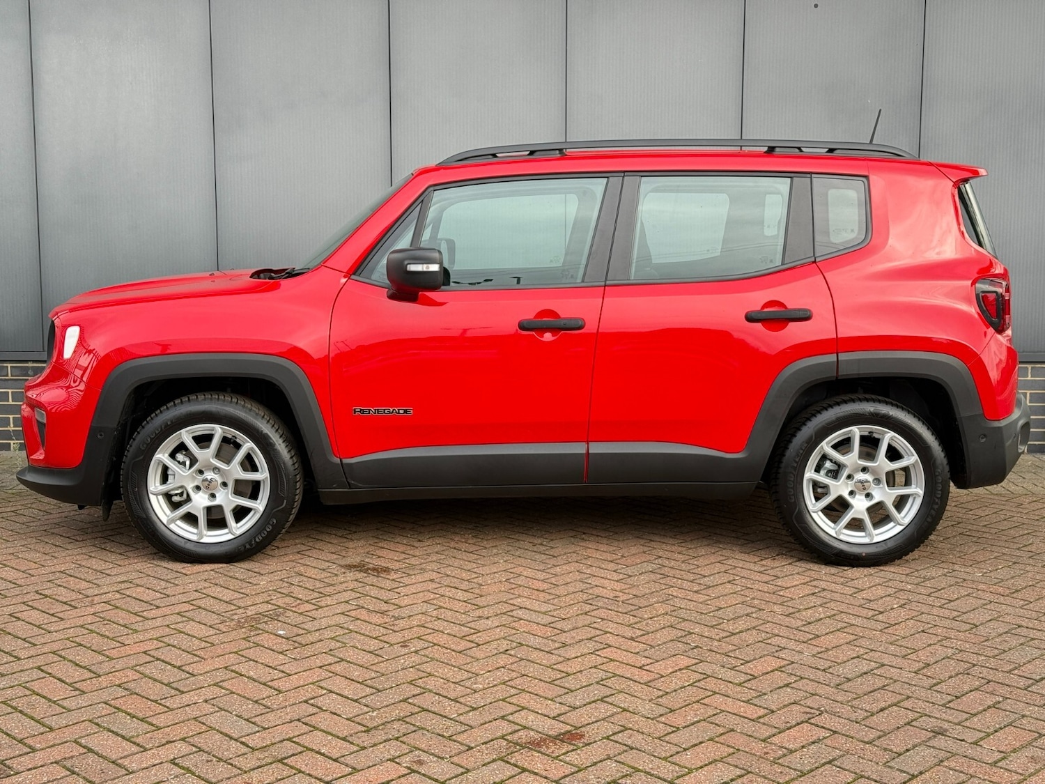 Used Jeep Renegade 2025 for sale - 76868493: Photo 8