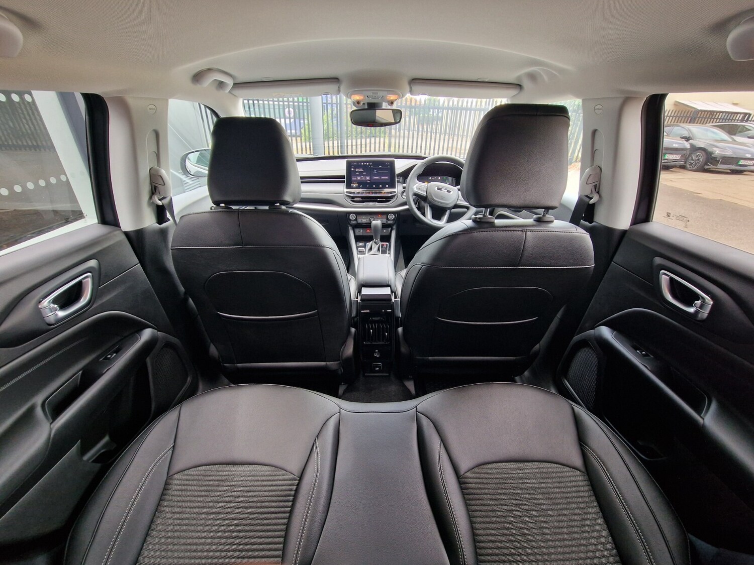 Used Jeep Compass 2023 for sale - 76868978: Photo 16