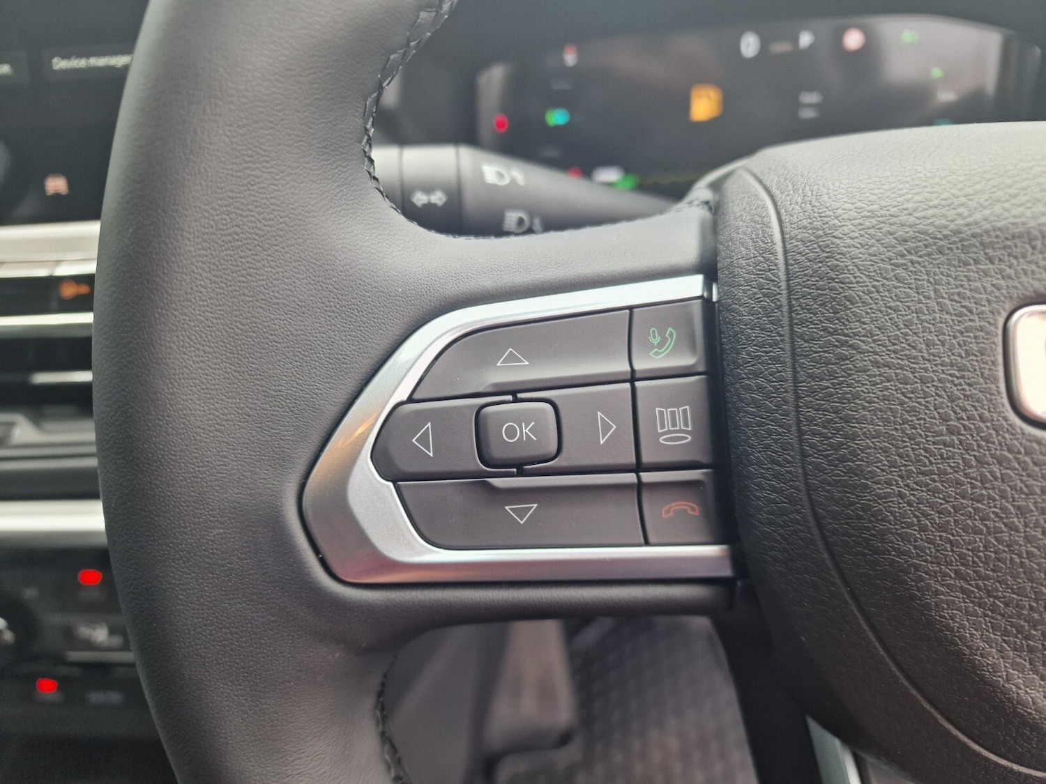 Used Jeep Compass 2023 for sale - 76868978: Photo 31