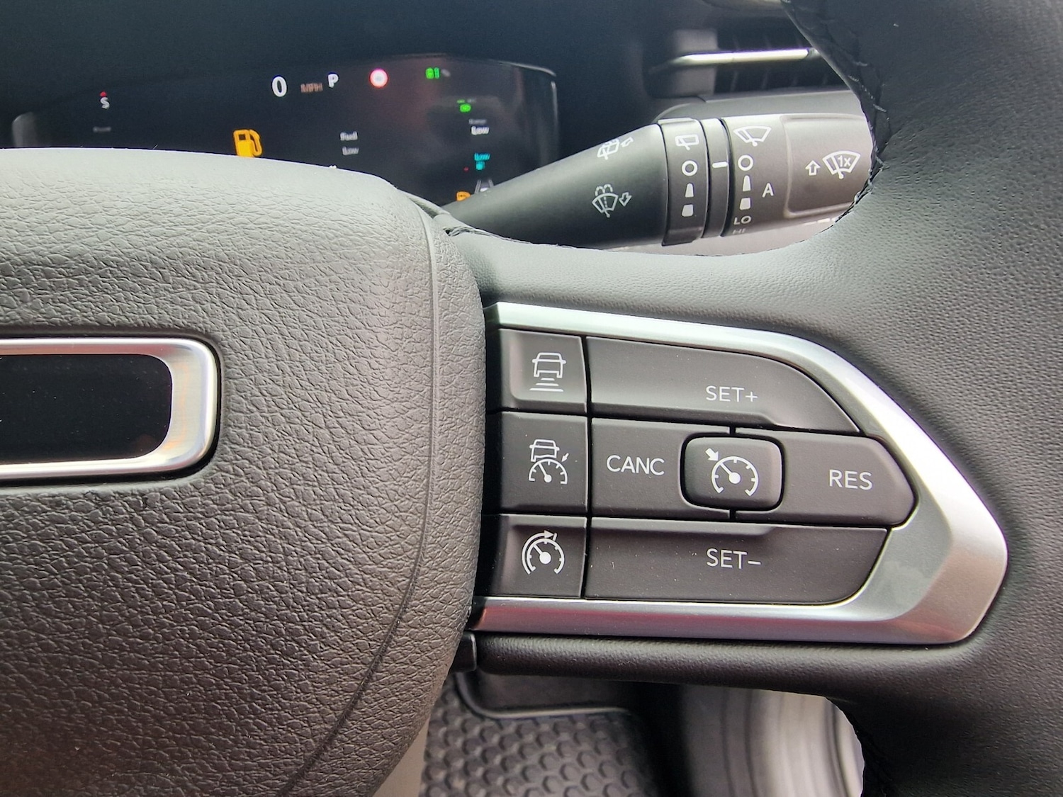 Used Jeep Compass 2023 for sale - 76868978: Photo 32