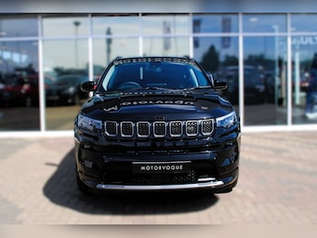 Used Jeep Compass 2024 for sale - 76868889: Photo