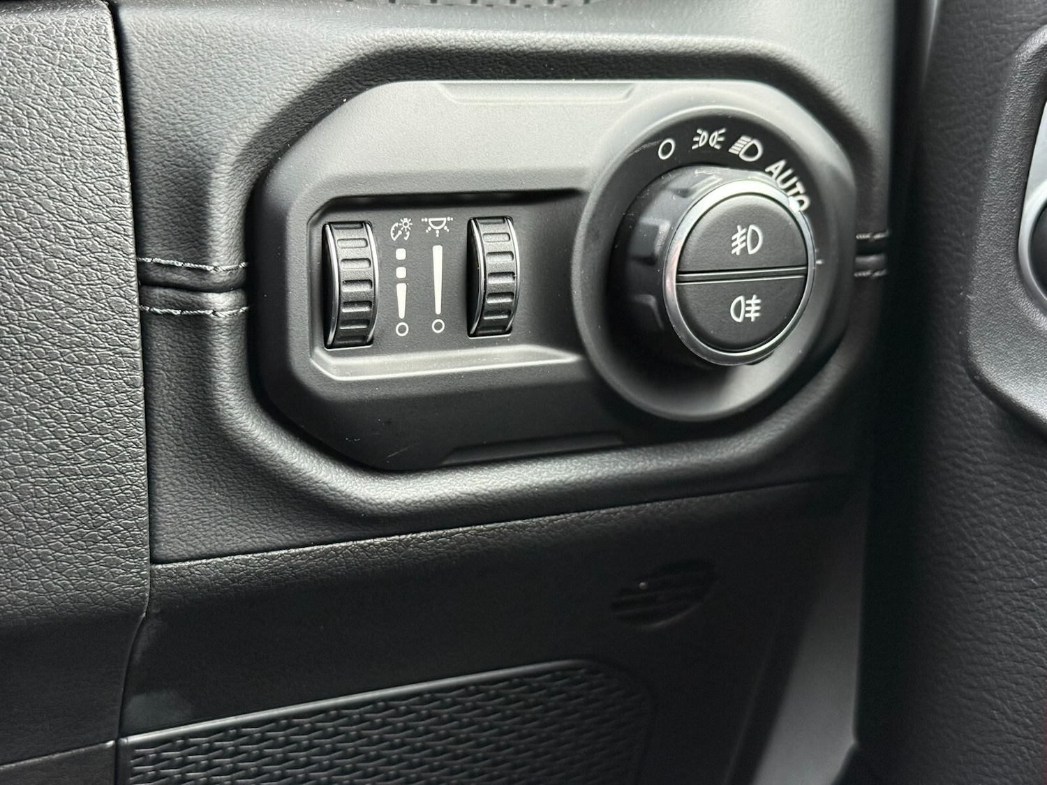 Used Jeep Wrangler 2025 for sale - 76871709: Photo 34