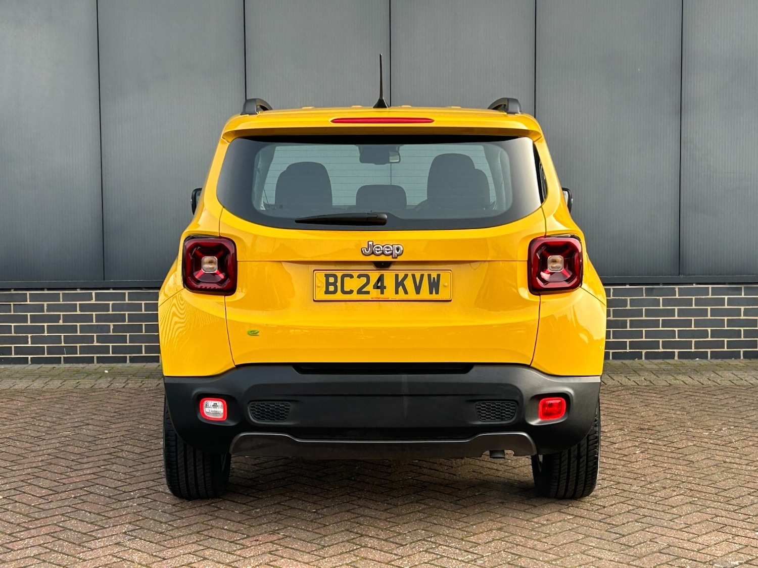 Used Jeep Renegade 2024 for sale - 77614533: Photo 6