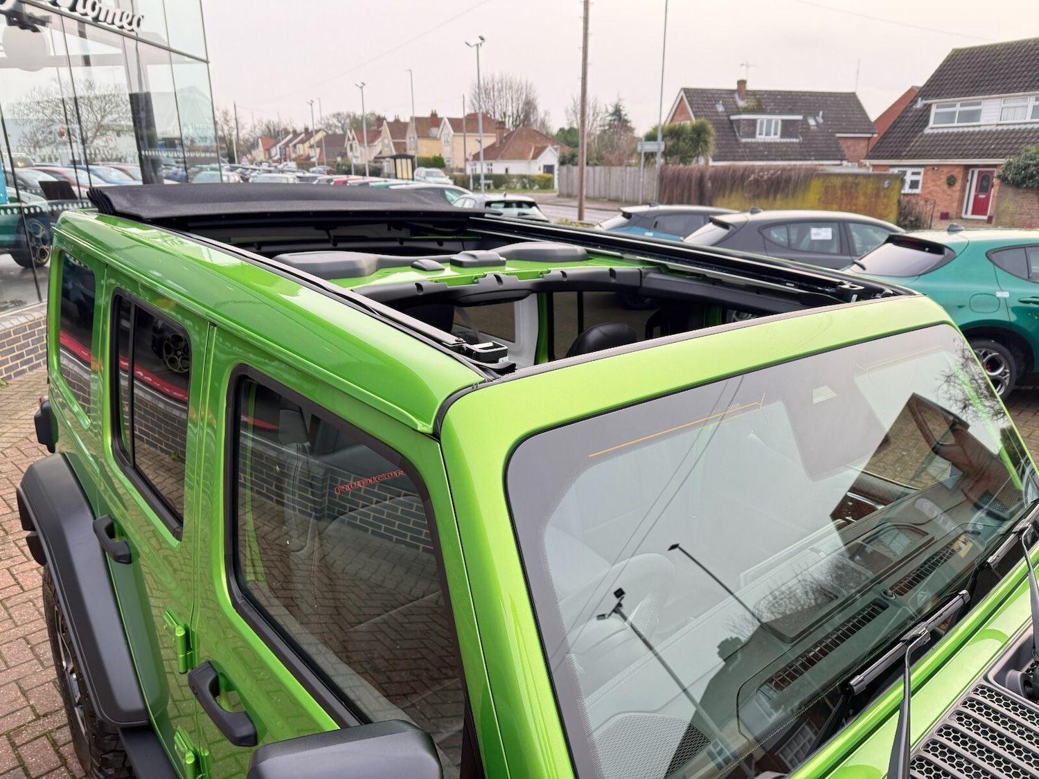 Used Jeep Wrangler 2025 for sale - 77116103: Photo 3