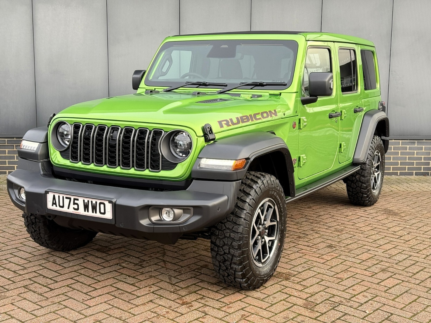 Used Jeep Wrangler 2025 for sale - 77116103: Photo 5