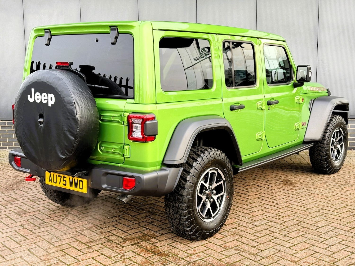 Used Jeep Wrangler 2025 for sale - 77116103: Photo 8