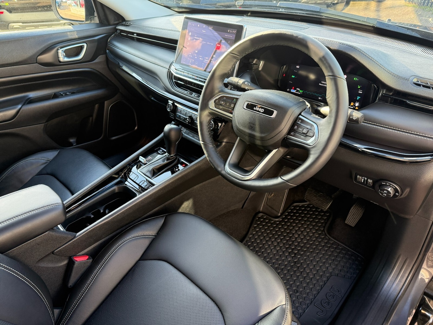 Used Jeep Compass 2025 for sale - 76869819: Photo 23