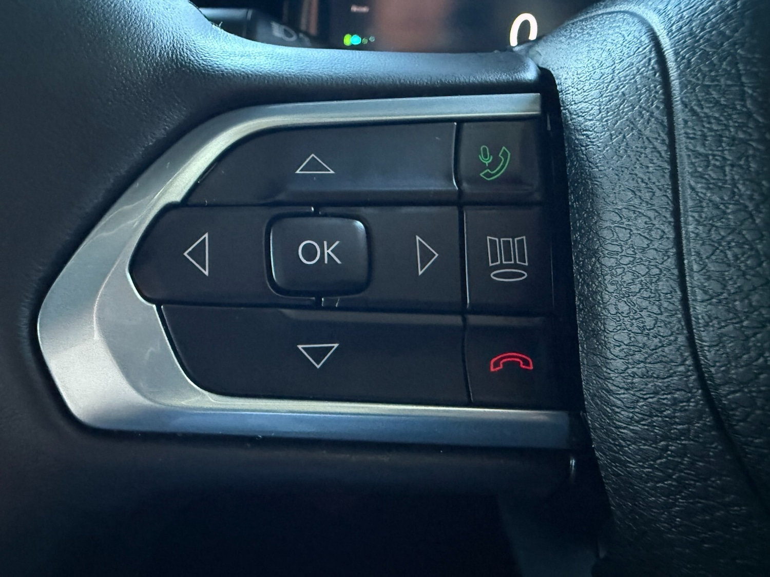 Used Jeep Compass 2025 for sale - 76869819: Photo 31