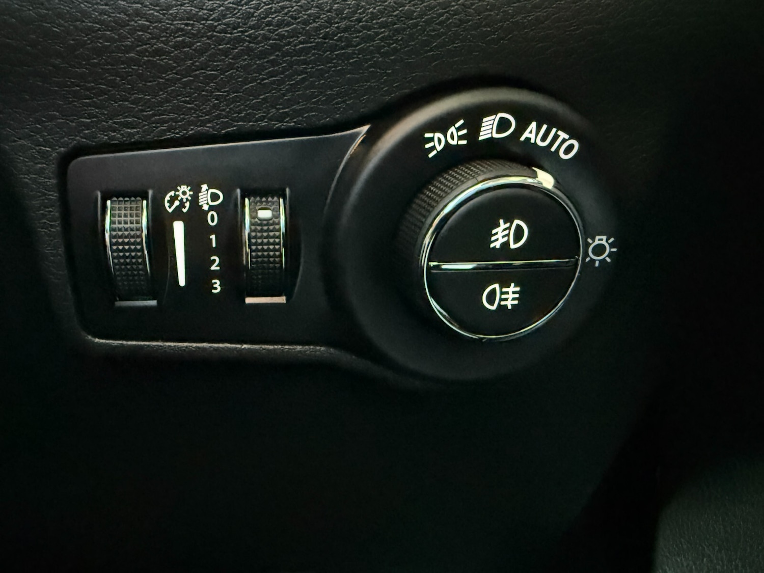 Used Jeep Compass 2025 for sale - 76869819: Photo 37