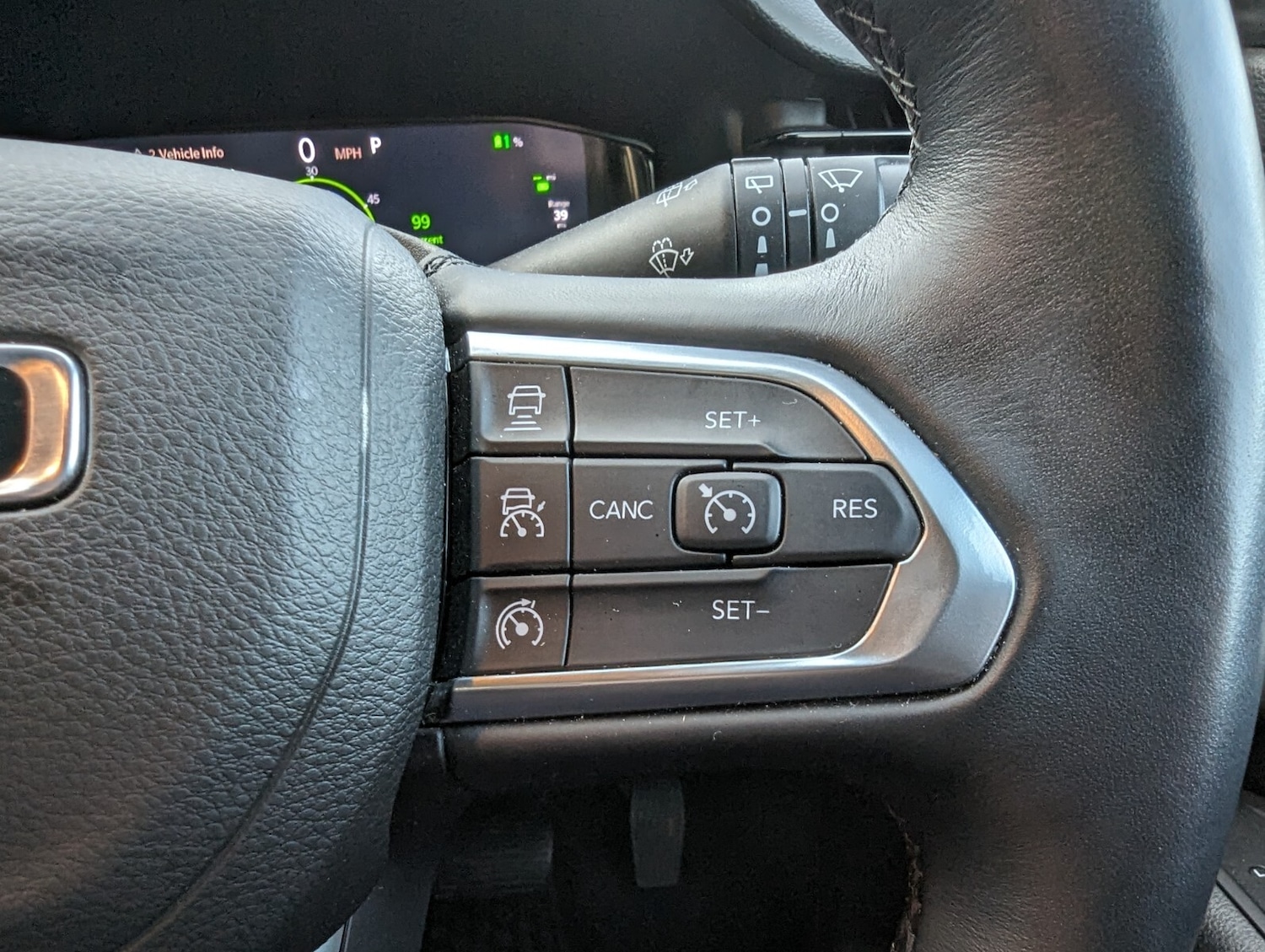 Used Jeep Compass 2023 for sale - 76868760: Photo 18