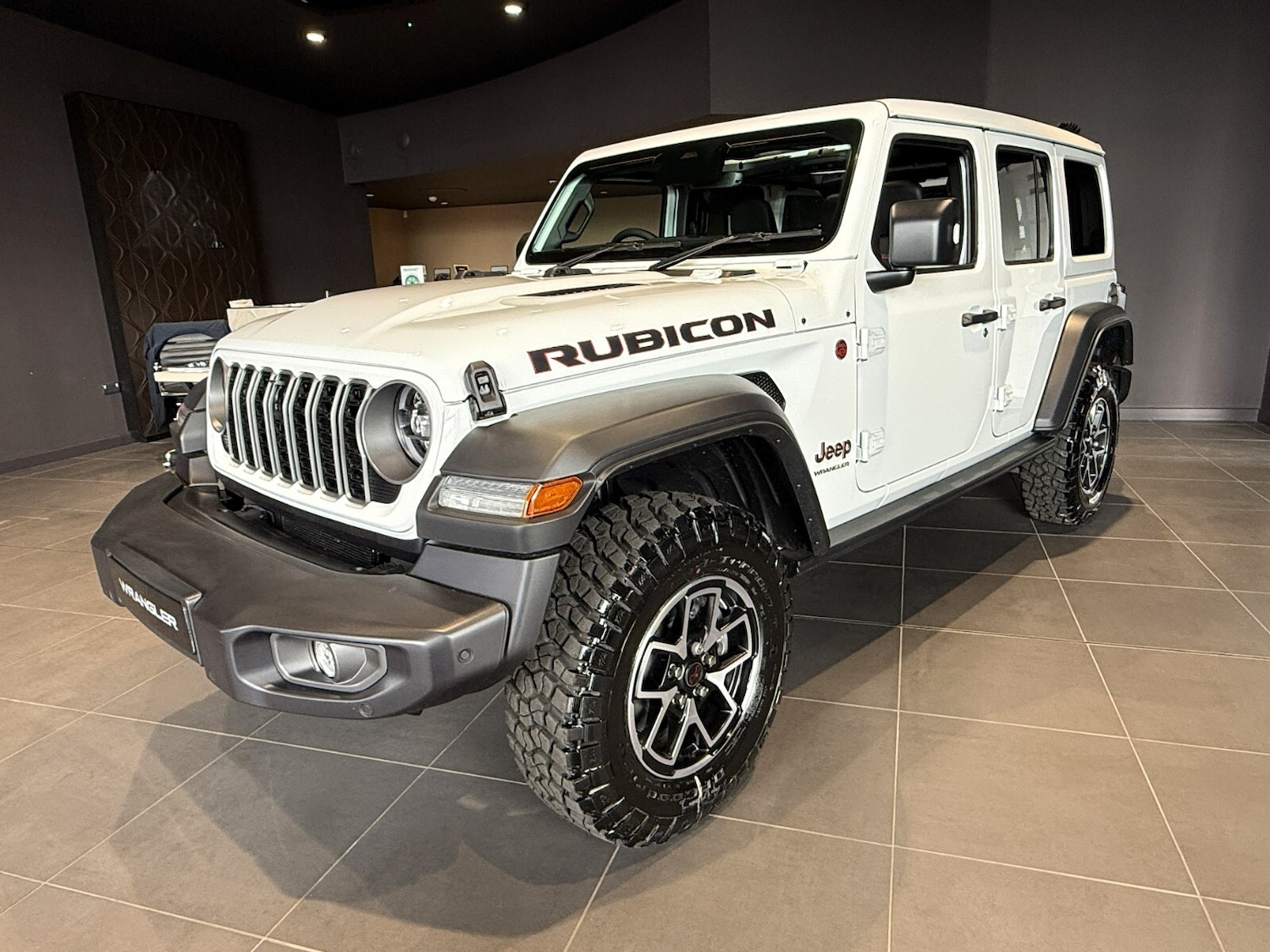 Used Jeep Wrangler 2025 for sale - 76442117: Photo 3
