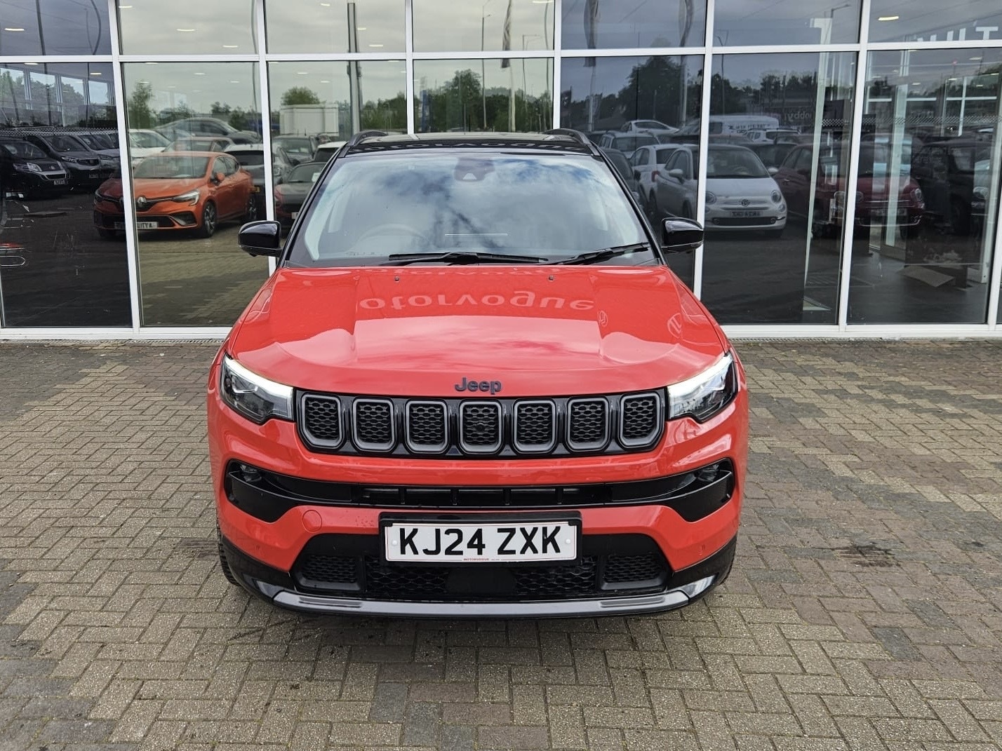 Used Jeep Compass 2024 for sale - 76487527: Photo 5