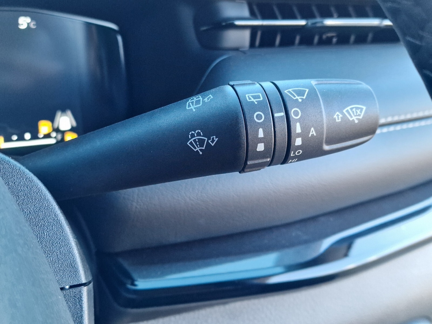 Used Jeep Compass 2024 for sale - 76868815: Photo 38