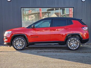 Used Jeep Compass 2024 for sale - 76868815: Photo