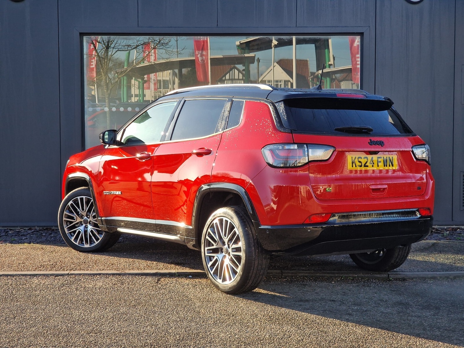 Used Jeep Compass 2024 for sale - 76868815: Photo 9