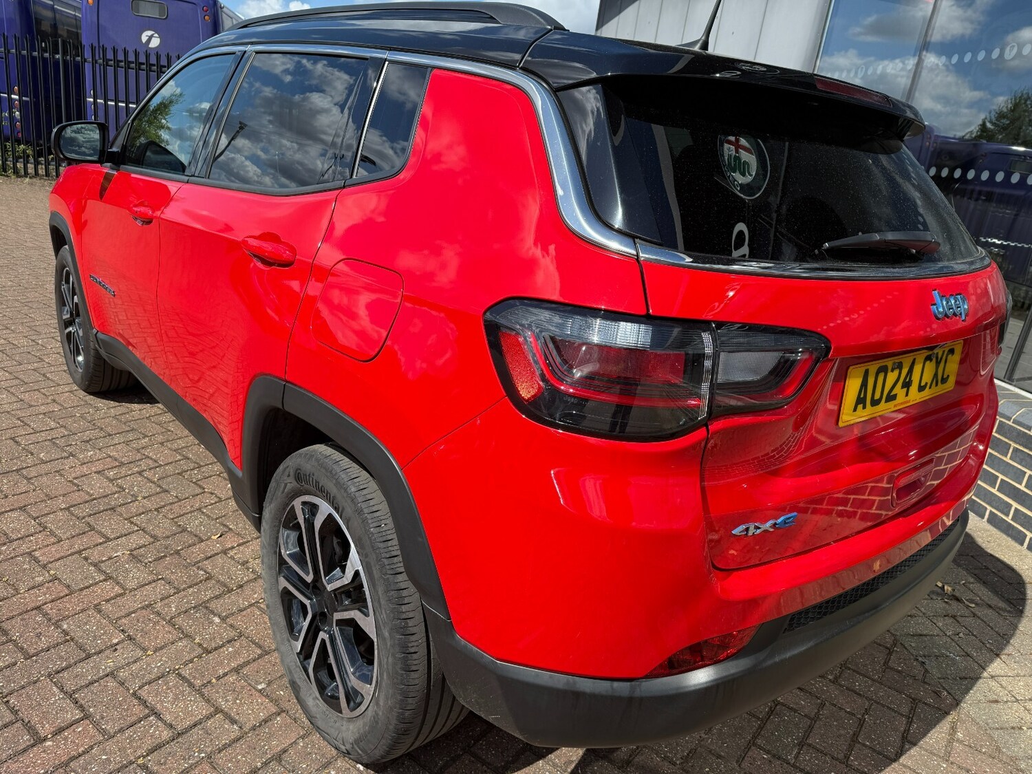Vehicle 21