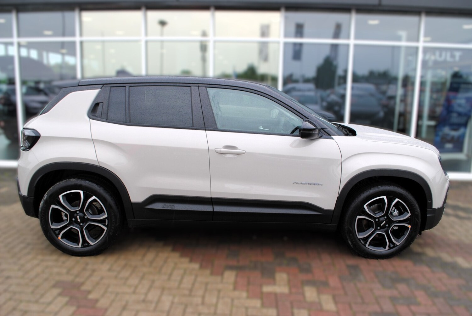 Used Jeep Other 2024 for sale - 77740010: Photo 9