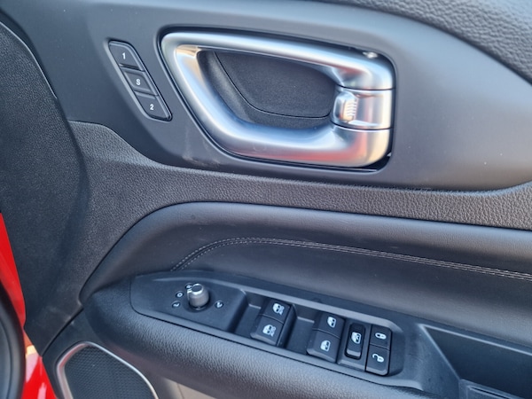Used Jeep Compass 2024 for sale - 75354666: Photo 25