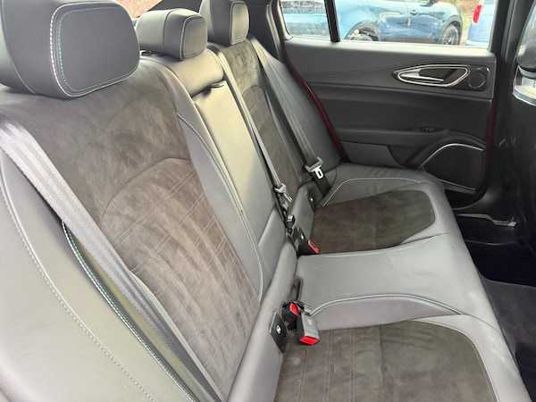 Used Alfa Romeo Giulia 2022 for sale - 76272959: Photo 23