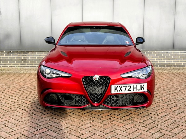 Used Alfa Romeo Giulia 2022 for sale - 76272959: Photo 2