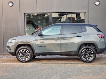 Used Jeep Compass 2024 for sale - 75354560: Photo