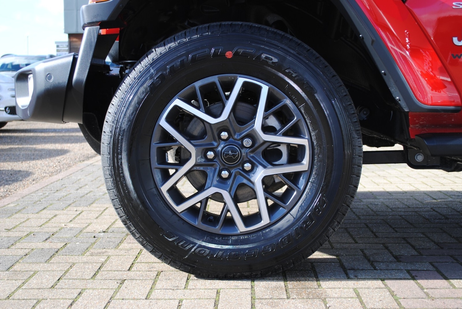 Used Jeep Wrangler 2024 for sale - 76868925: Photo 15