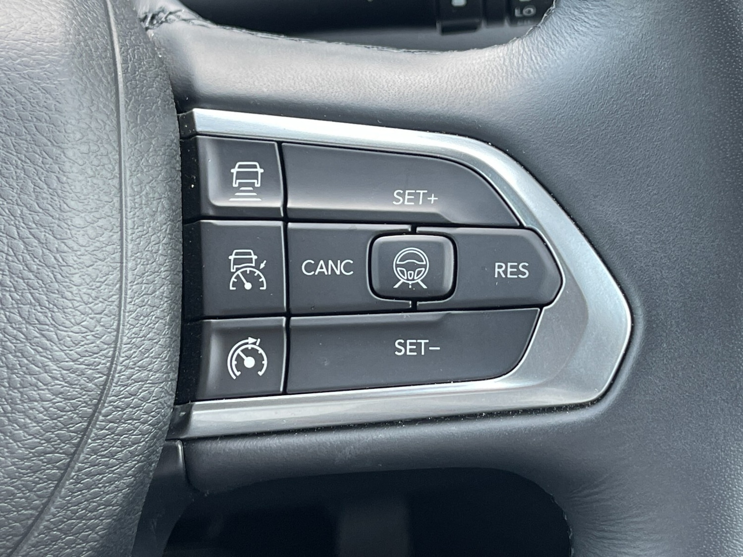 Used Jeep Compass 2023 for sale - 76487178: Photo 28