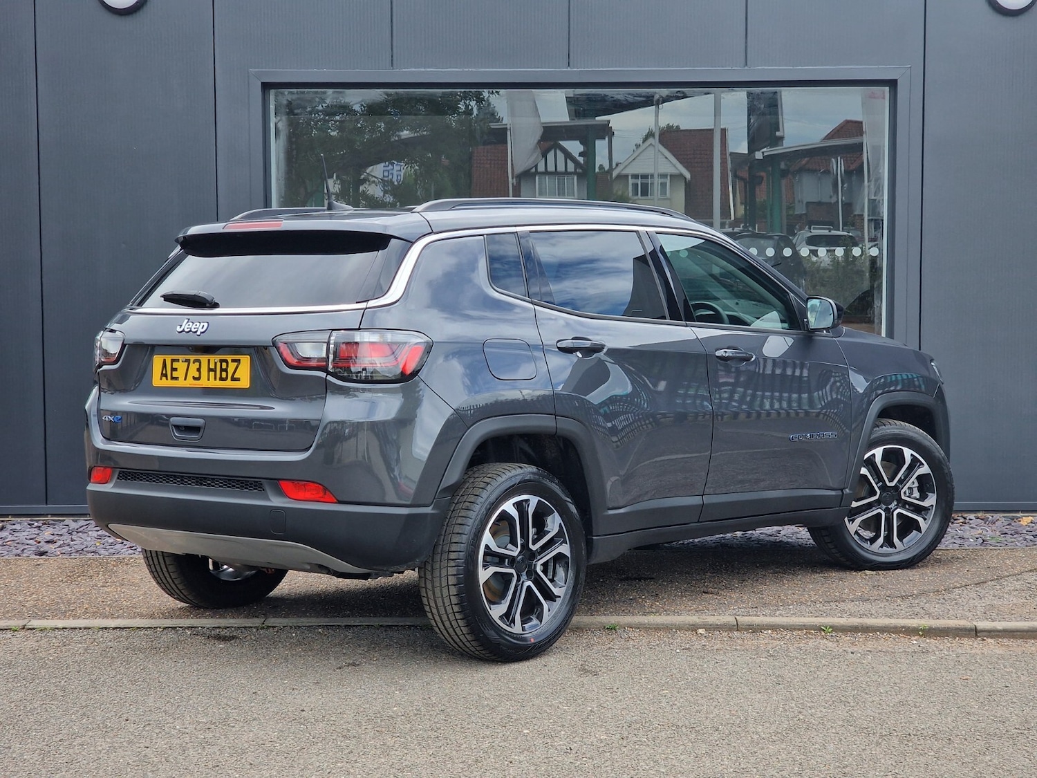 Used Jeep Compass 2023 for sale - 76623416: Photo 11