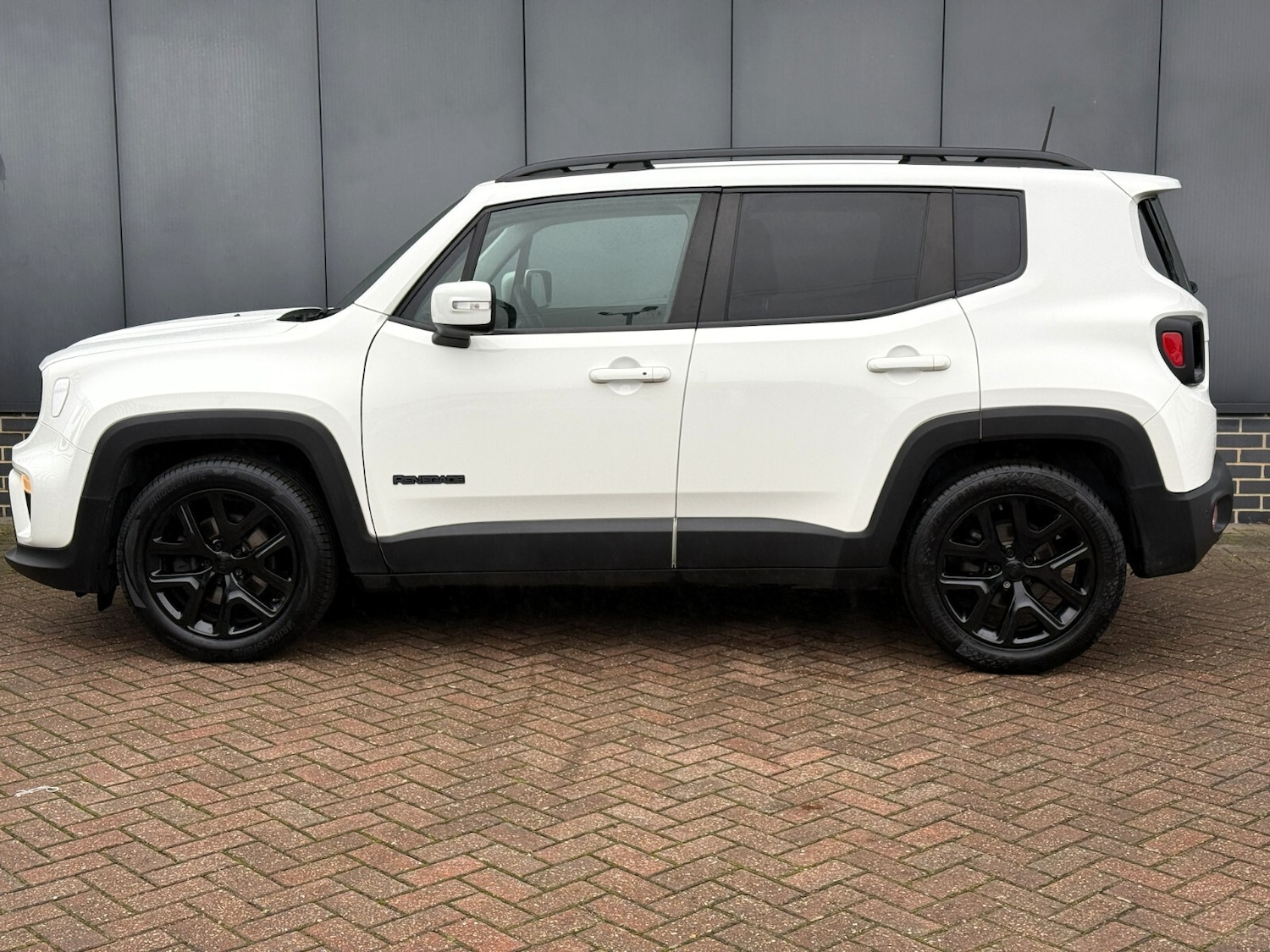 Used Jeep Renegade 2022 for sale - 76868578: Photo 8