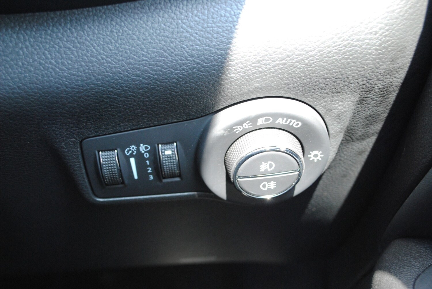 Used Jeep Compass 2023 for sale - 76868687: Photo 13