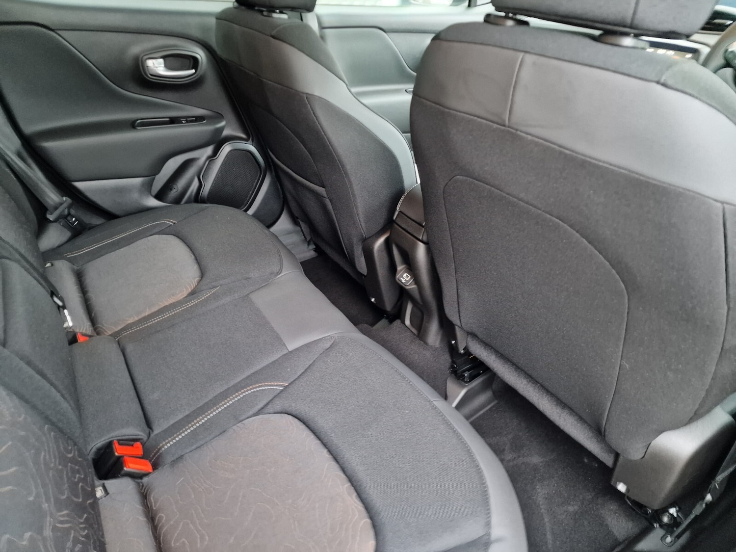 Used Jeep Renegade 2023 for sale - 76868860: Photo 21