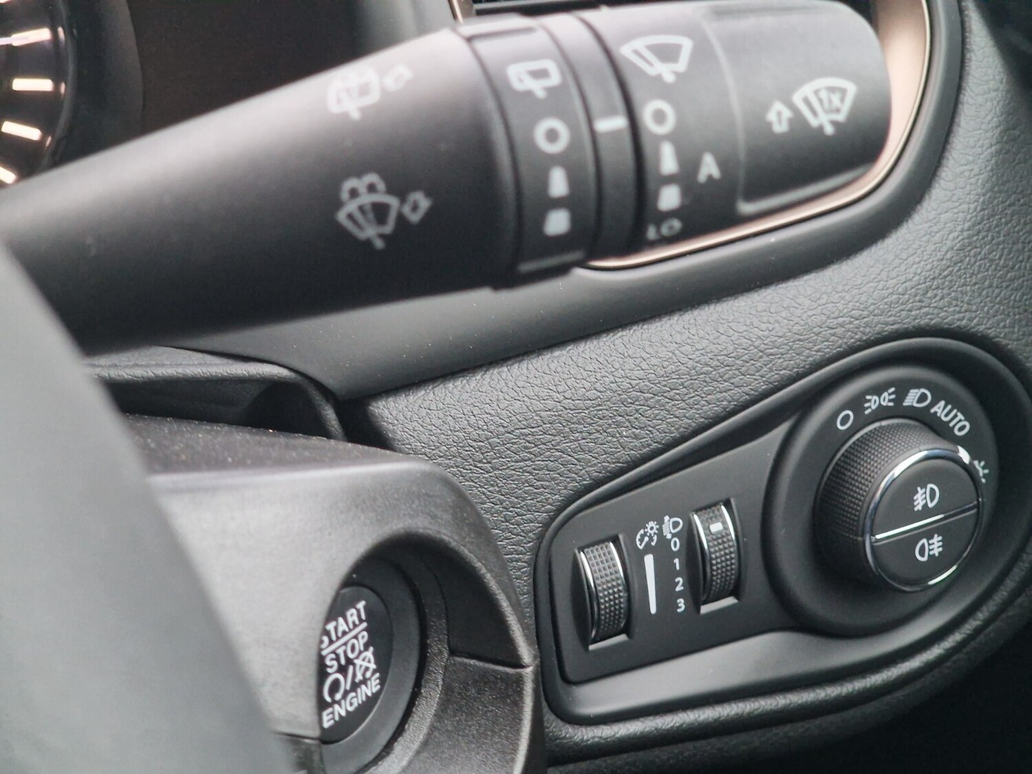 Used Jeep Renegade 2023 for sale - 76868860: Photo 39