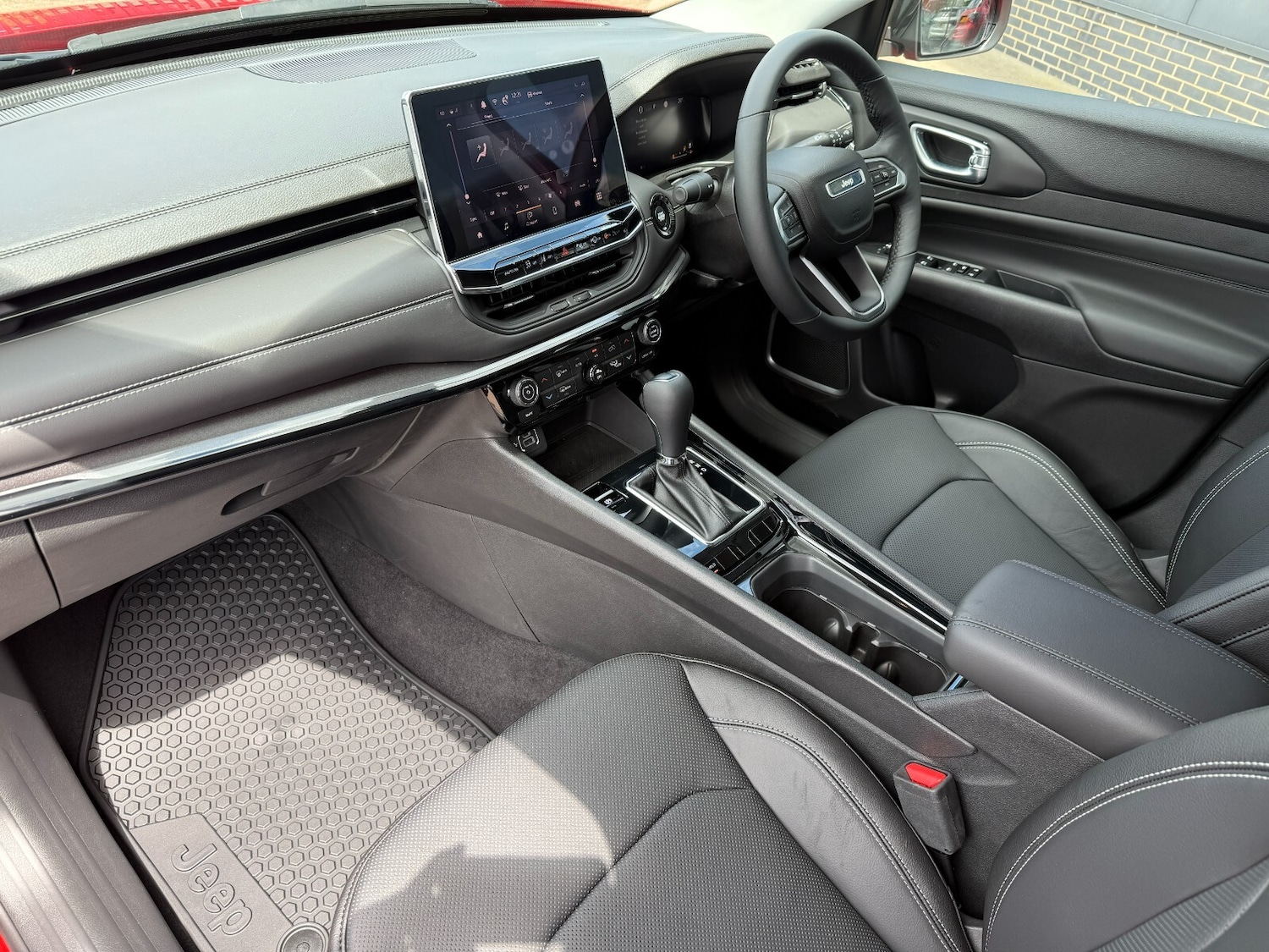 Used Jeep Compass 2025 for sale - 76868494: Photo 26