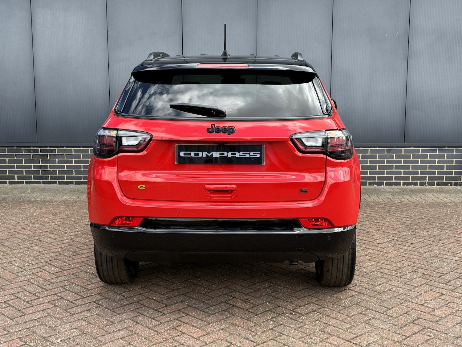 Used Jeep Compass 2025 for sale - 76868494: Photo 5