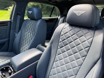 Used Bentley Flying Spur 2018 for sale - 78965986: Photo