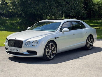 Used Bentley Flying Spur 2018 for sale - 78965986: Photo