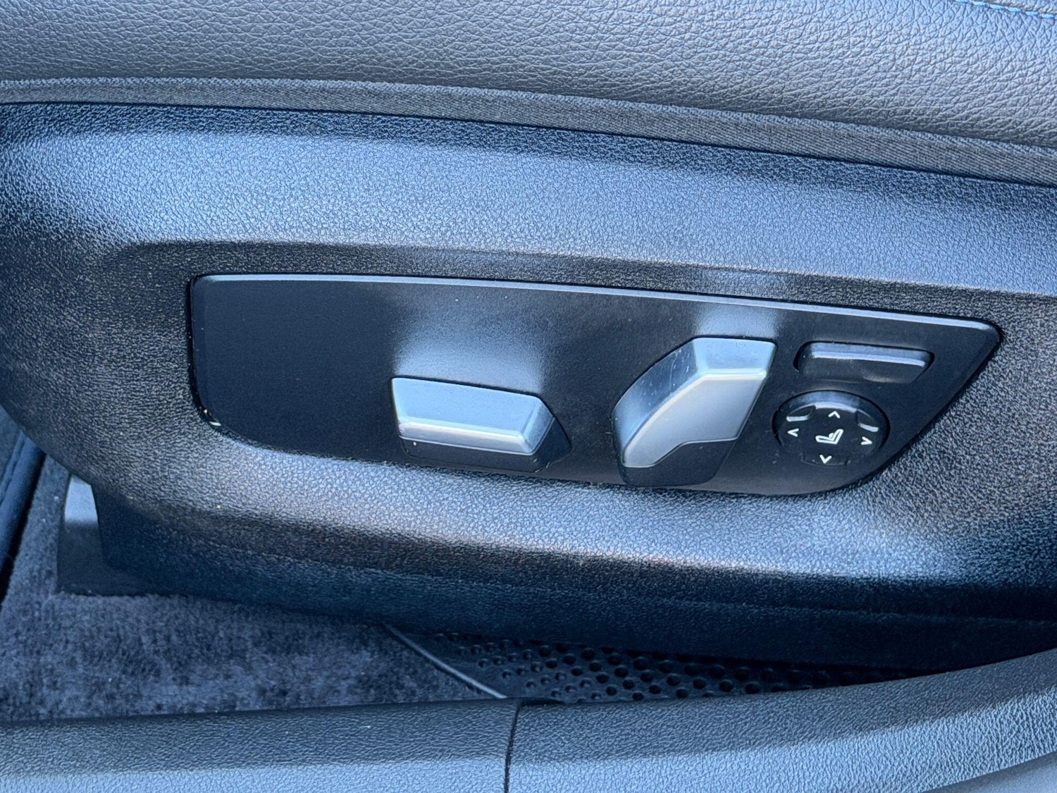 Used BMW 6 Series 2019 for sale - 77439780: Photo 25