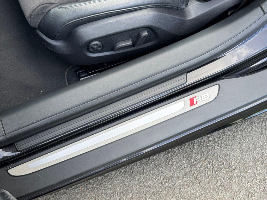 Used Audi R8 2014 for sale - 76997904: Photo 22