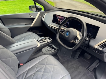 Used BMW iX 2022 for sale - 76898207: Photo