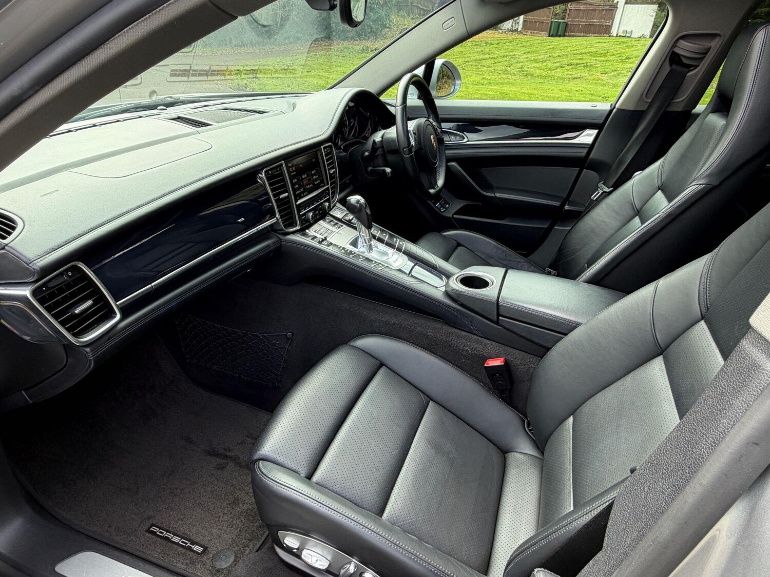 Used Porsche Panamera 2012 for sale - 77838993: Photo 29