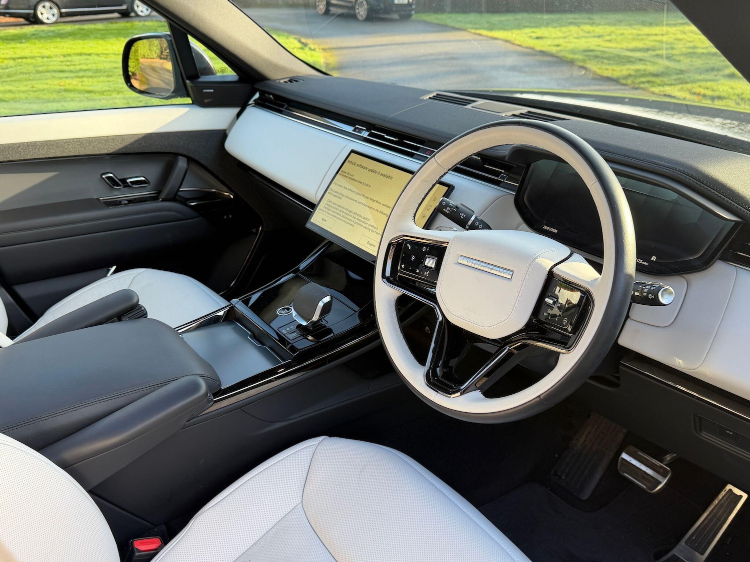 Used Land Rover Range Rover Sport for sale - 77351989: Photo 4