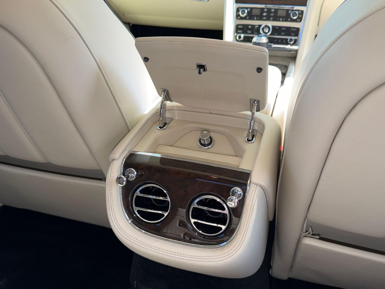 Used Bentley Mulsanne 2012 for sale - 77174941: Photo 45