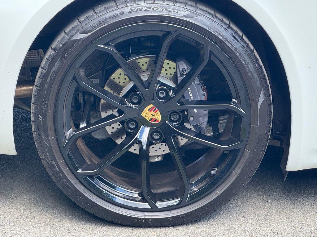 Used Porsche Cayman 2023 for sale - 76899358: Photo 14