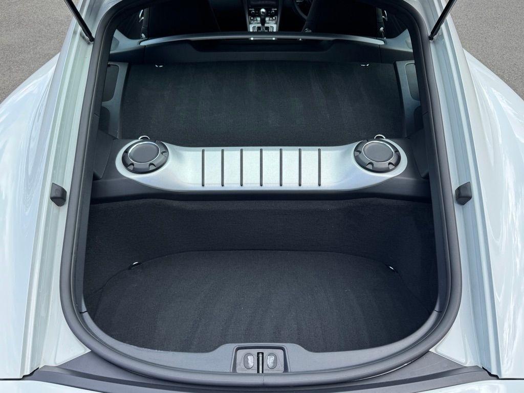 Used Porsche Cayman 2023 for sale - 76899358: Photo 19