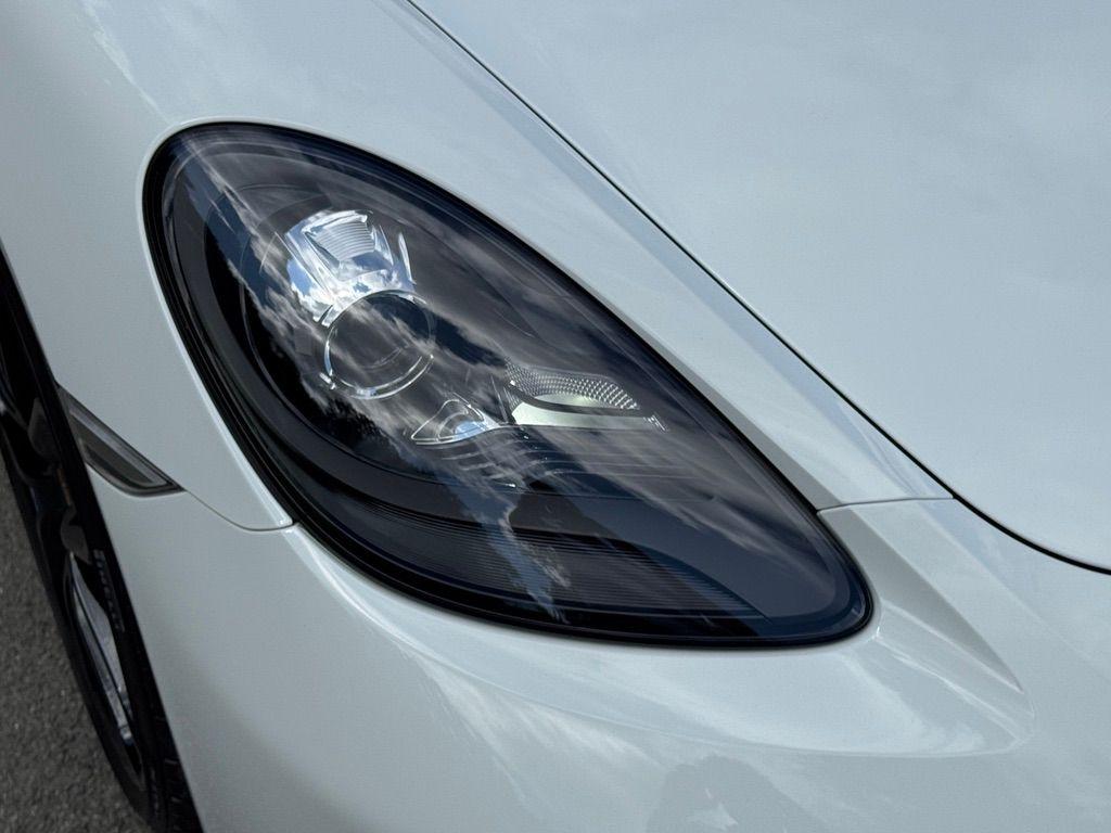 Used Porsche Cayman 2023 for sale - 76899358: Photo 22