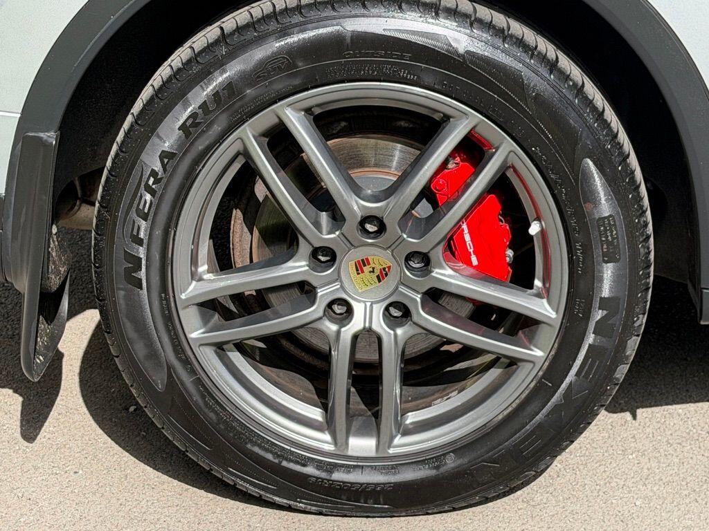 Used Porsche Cayenne 2014 for sale - 78048113: Photo 11