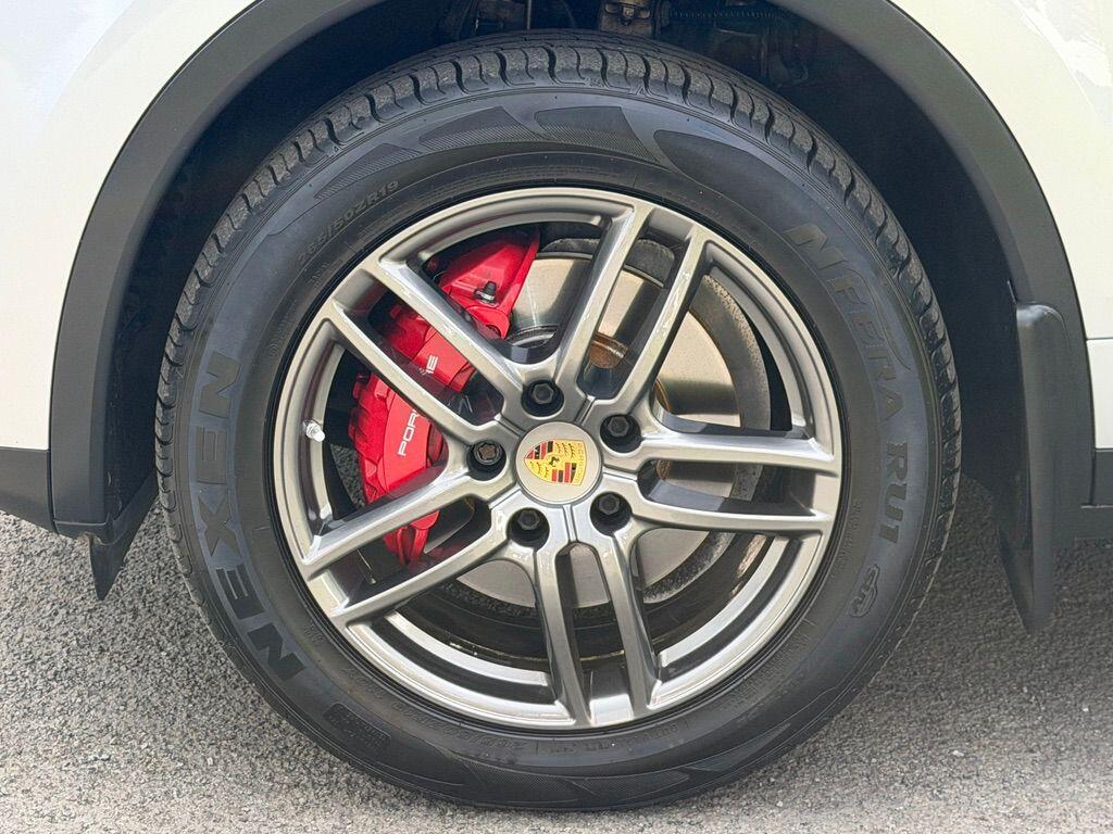 Used Porsche Cayenne 2014 for sale - 78048113: Photo 12
