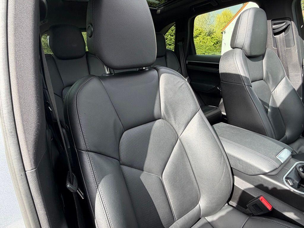 Used Porsche Cayenne 2014 for sale - 78048113: Photo 19